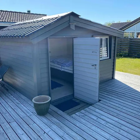 Lovely Near Beautiful Bathing Сasa de vacaciones