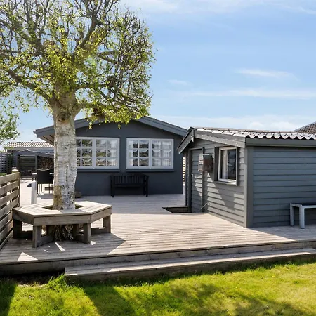 Heerlijk Zomerhuis Vlak Bij Fijn Vakantiehuis